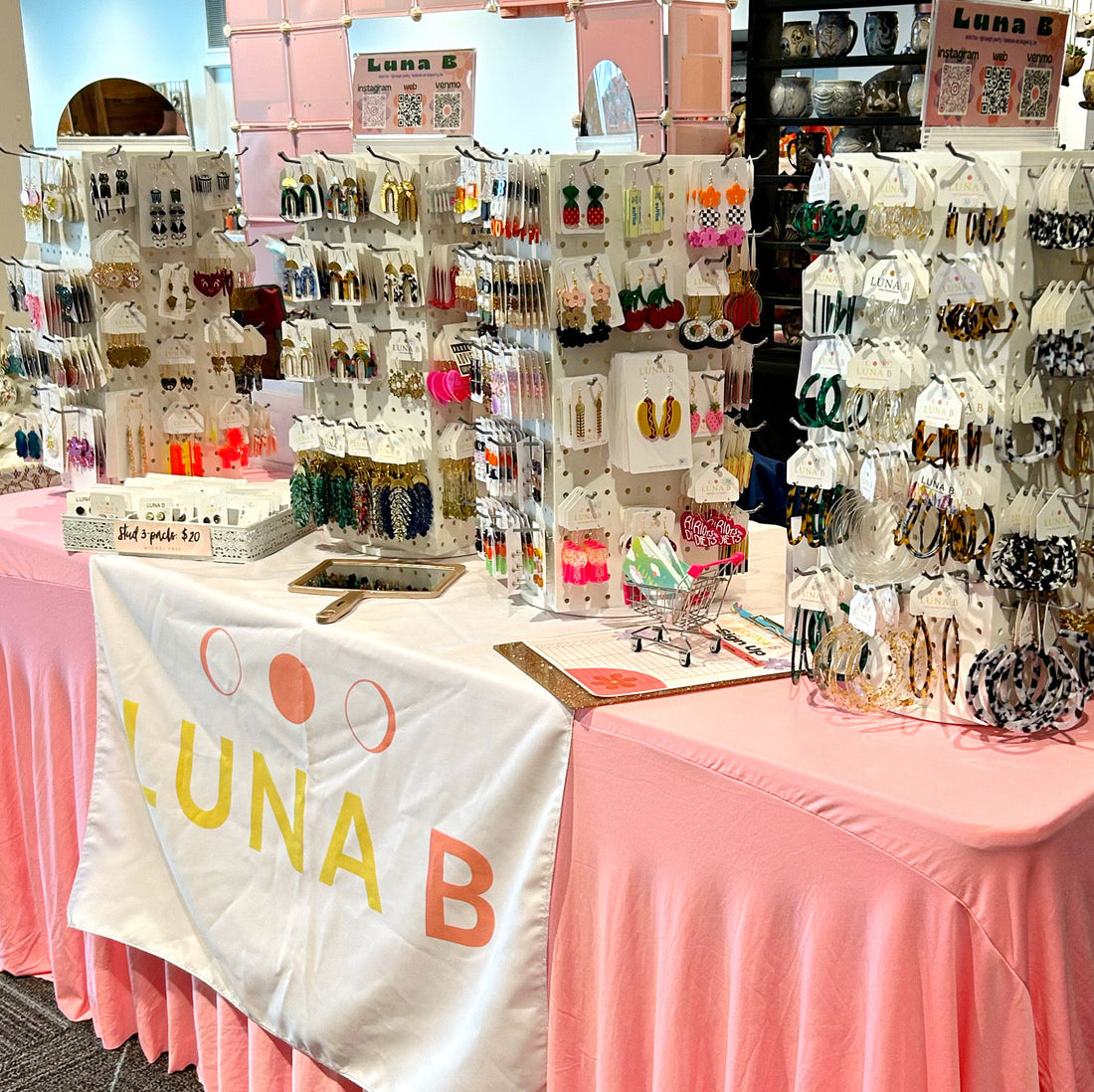 Crafty Wonderland Holiday Art + Craft Market | December 12-14
