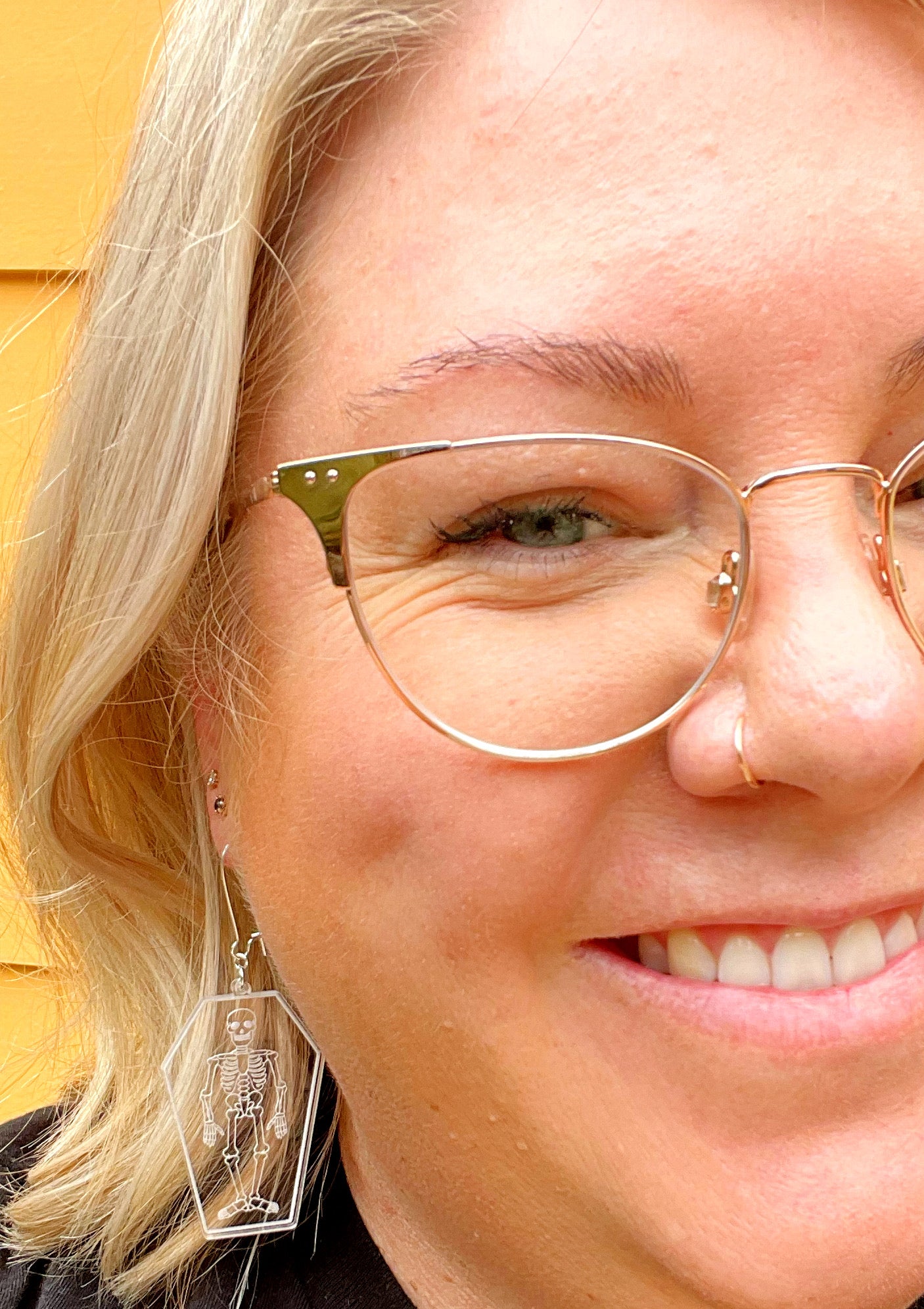 Peek Into My Coffin Earrings