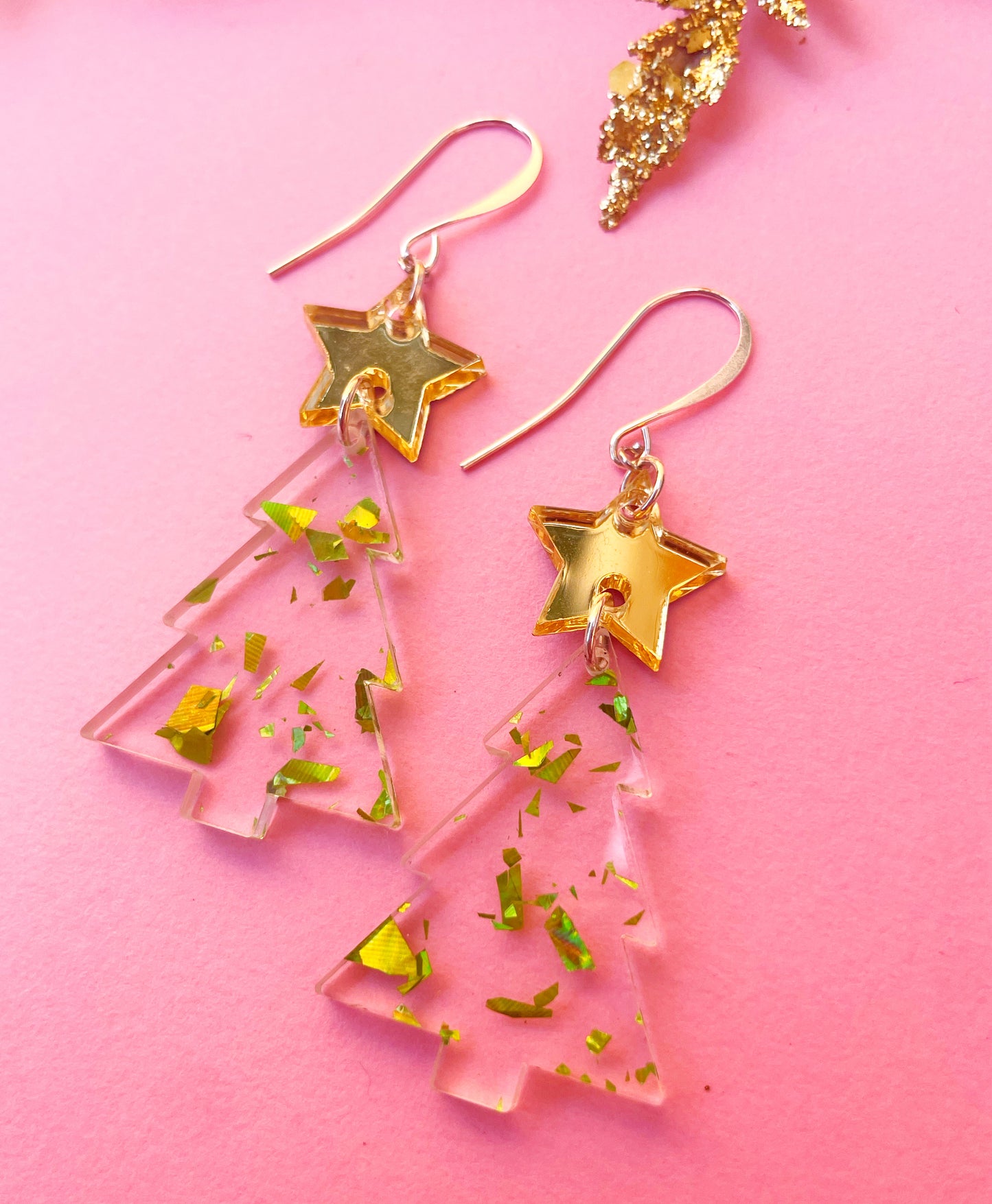 Happy Holiday Tree Earrings (in polka dot or green flecks)