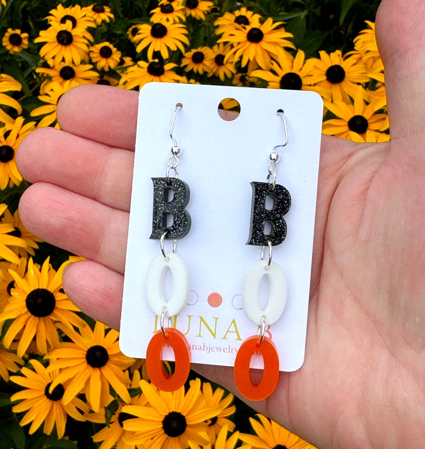BOO Halloween Earrings – Cute Spooky Statement Jewelry for Sensitive Ears