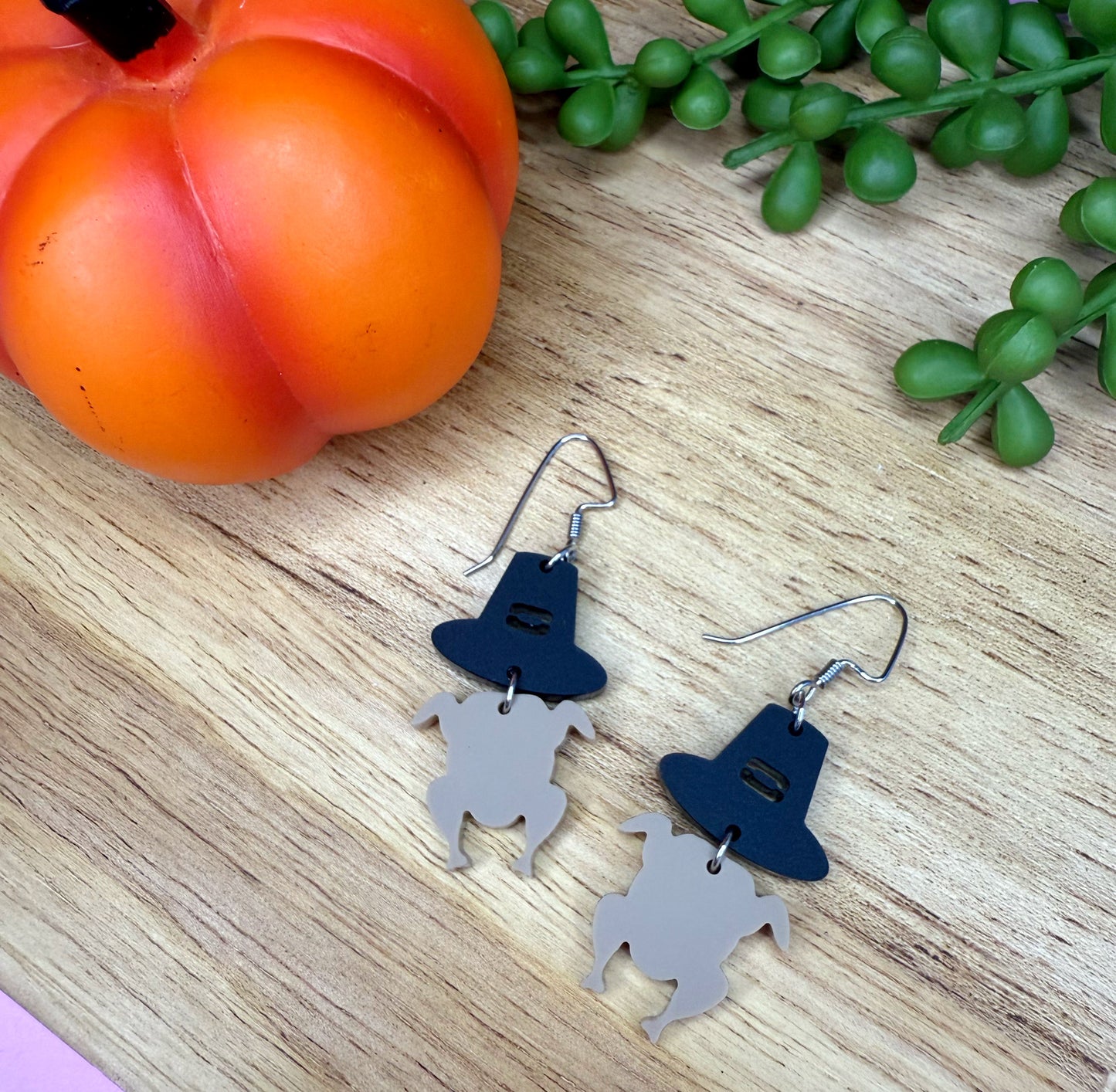 Pilgrim Turkey Earrings – Acrylic Thanksgiving Dangles