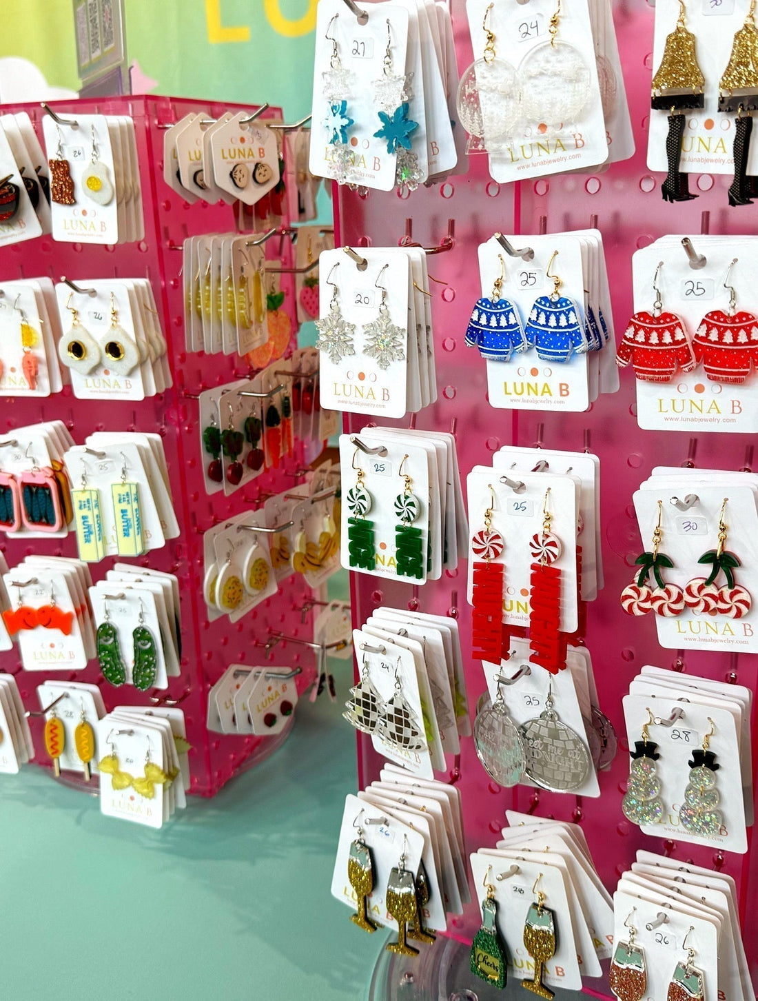 Crafty Wonderland Holiday Art + Craft Market | December 12-14